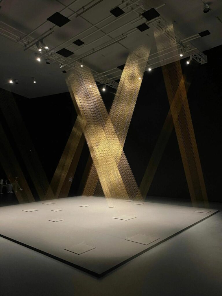 installation Ttéia 1, C de Lygia Pape