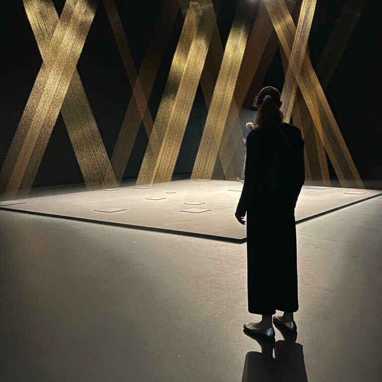 installation Ttéia 1, C de Lygia Pape